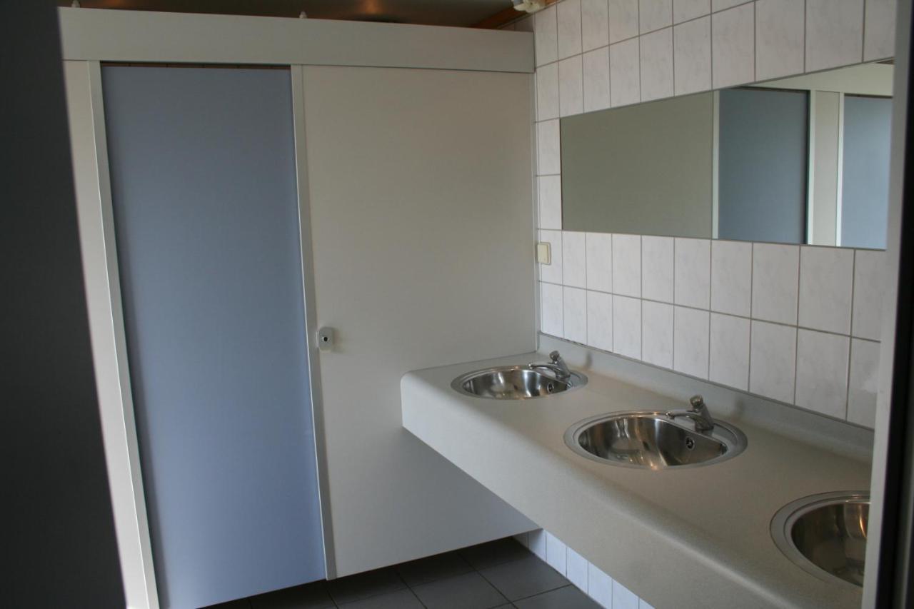 Shepherds Hut Oostvoorne Bagian luar foto